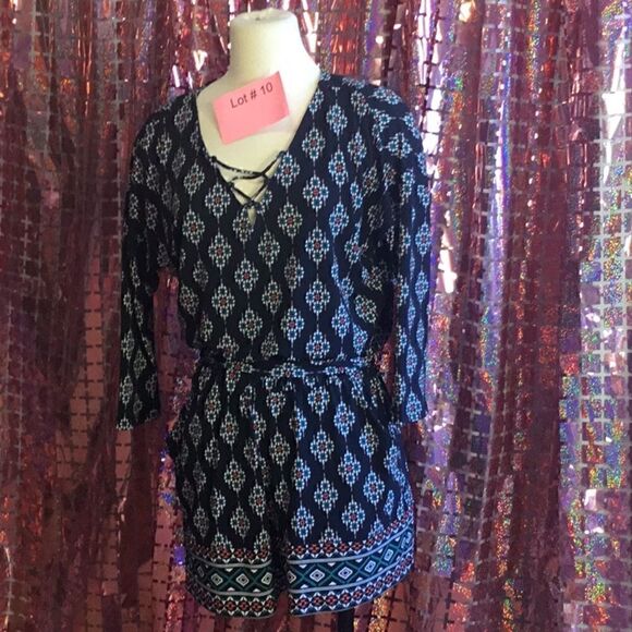 NWOT from MARKET & SPRUCE in size small black romper with tribal designs - Picture 1 of 15